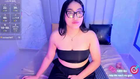 LYA DUBOIS  online show from July 18, 11:18 pm