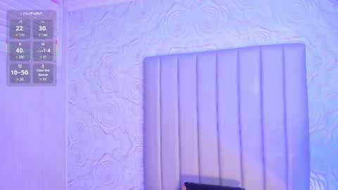 LYA DUBOIS  online show from July 17, 11:06 pm