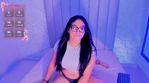LYA DUBOIS  online show from June 27, 8:37 pm