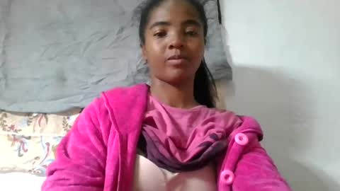 lydie856696 online show from July 27, 3:26 am