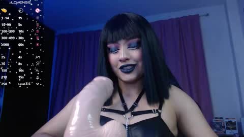 lyli3_4 online show from November 22, 7:51 am