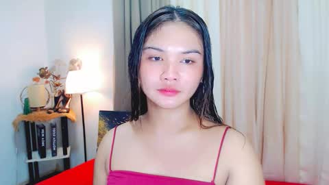 lylia_lust online show from December 1, 4:21 am