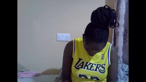 lyn_anna online show from September 12, 4:25 am