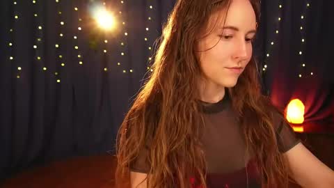 Snapshot of lynn_feline chatting on March 11, 6:08 am Lynn online show from March 11, 6:08 am