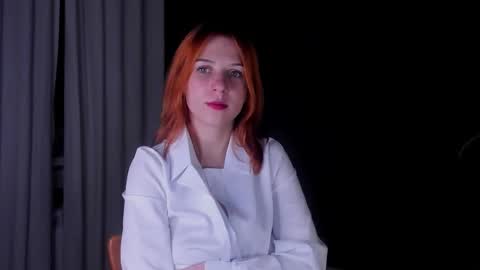 Snapshot of lyssan_xo chatting on September 30, 8:52 pm lyssan_xo online show from September 30, 8:52 pm