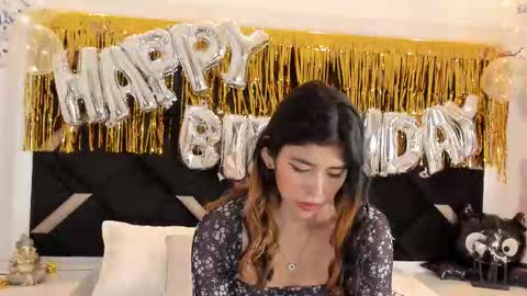Lyxi online show from October 23, 2:40 pm