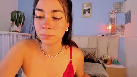 Lizzy smith  online show from January 24, 10:51 pm