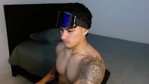 MICHAEL online show from March 27, 3:45 am