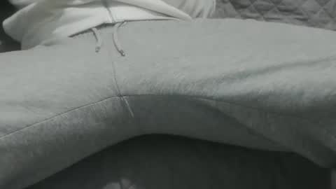 m4dh4tter24 online show from December 1, 9:17 pm