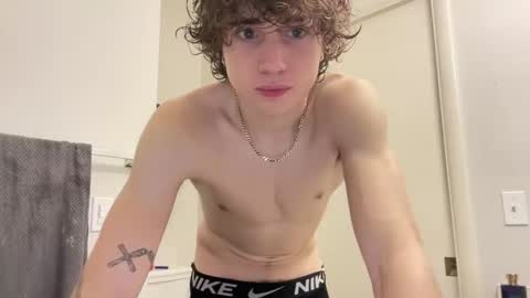 Mcceary online show from December 15, 3:24 am