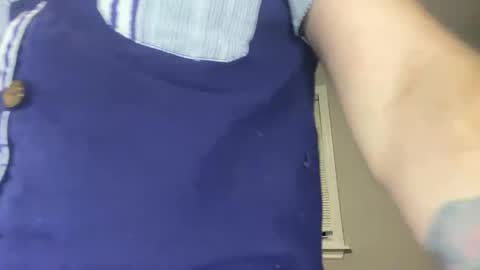 m_stephen online show from April 12, 3:10 am