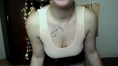 Vikki online show from March 4, 5:13 pm