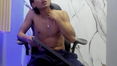 MaadaraJonz online show from February 5, 7:17 pm