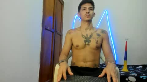 itgram pezlo josue online show from January 17, 9:12 pm