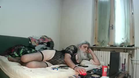 maax1970 online show from February 28, 10:08 am