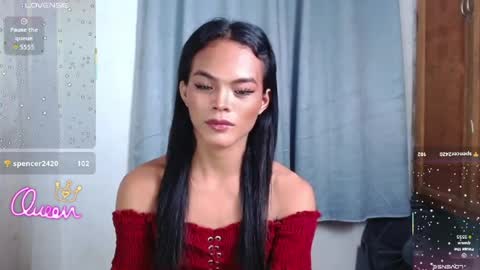 Divina online show from June 27, 5:52 pm