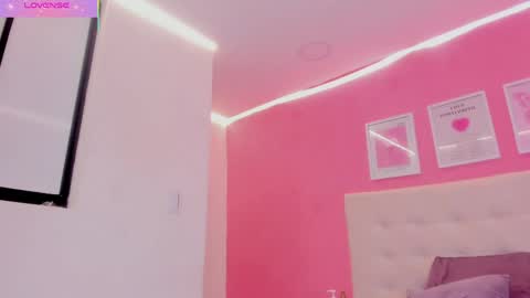 macarena_05_ online show from March 31, 2:01 am