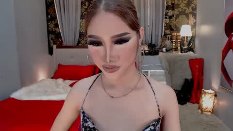 macarenafirely online show from December 20, 9:32 am