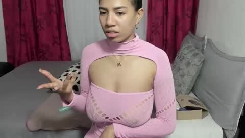 Mac Delice online show from November 23, 1:09 pm