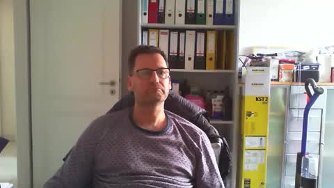 macfly67 online show from March 30, 2:17 pm