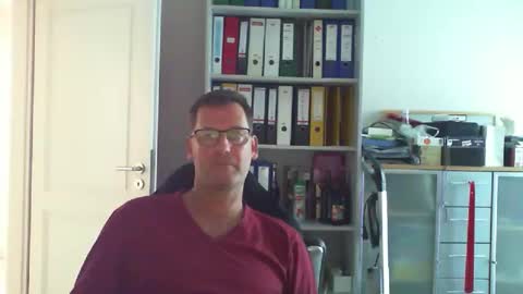 macfly67 online show from September 9, 4:07 pm