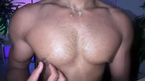 machine_15_ online show from May 25, 9:32 pm