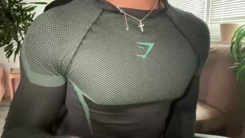 machine_15_ online show from June 16, 2:54 pm