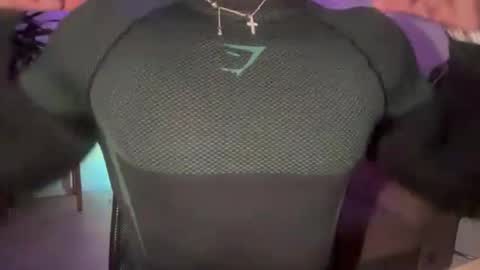 machine_15_ online show from May 26, 10:38 pm