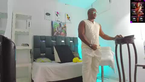 MACKBIG DICK im a damn dominant I like ATMs INSTAGRAM Edwinaragonc online show from July 19, 1:19 am
