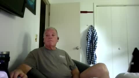 mackdocc001 online show from July 23, 3:20 pm
