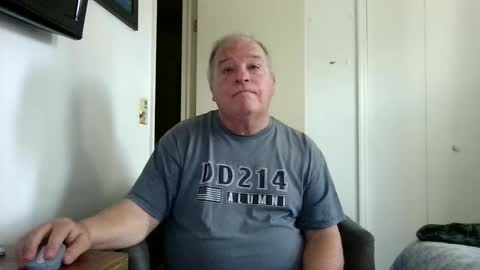 mackdocc001 online show from February 3, 3:38 pm