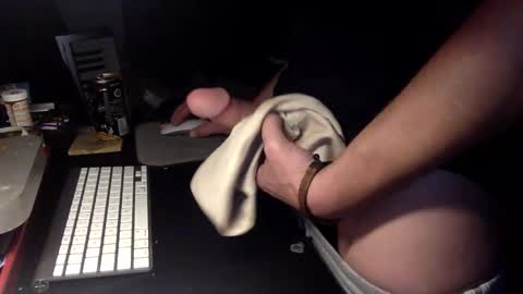 MacLowe online show from November 8, 9:34 am