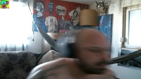 Manuel online show from March 6, 11:14 am