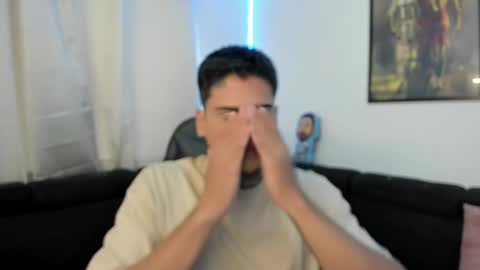 max online show from February 6, 12:37 pm