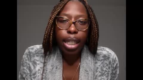 YourMadamIndigo online show from January 5, 6:13 am