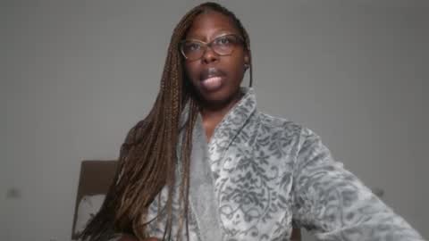 YourMadamIndigo online show from January 5, 3:11 am