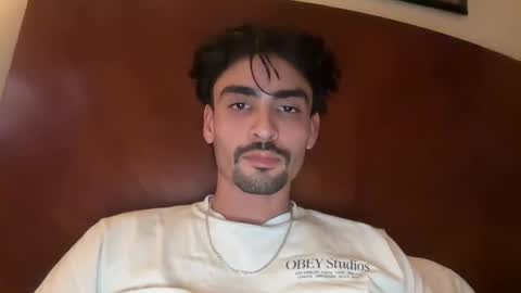 maddaewg101 online show from October 31, 3:07 am