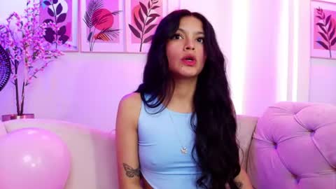 maddie_t18 online show from July 28, 4:39 pm