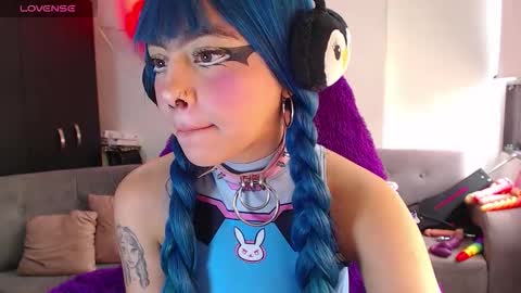 maddiie and clyde online show from March 25, 6:58 pm