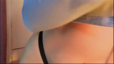 maddy online show from February 25, 12:20 pm