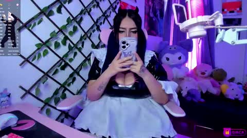 Maddy Foox online show from February 23, 10:31 pm