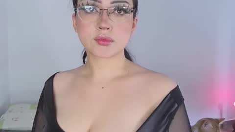   Please followme and rate me your thumbs up online show from January 5, 9:18 pm