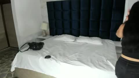 Maddy online show from June 10, 11:42 am