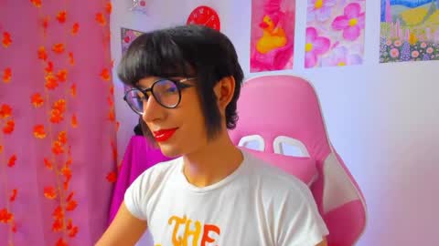 Madeline  online show from April 5, 1:08 pm