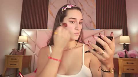 Madeline  online show from February 25, 3:43 am