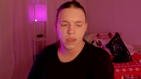 Medison online show from January 17, 1:59 am