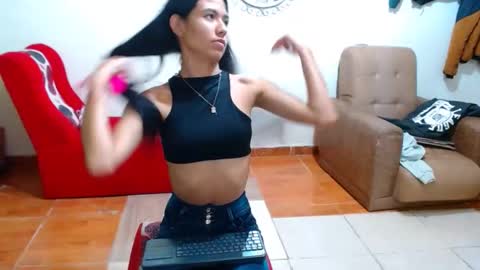 MadysonAndSteven online show from February 27, 12:46 am