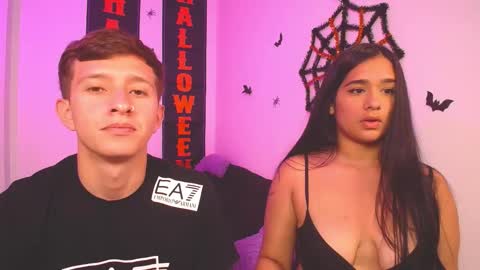 Snapshot of mae_nathan chatting on October 27, 12:16 pm mae and nathan online show from October 27, 12:16 pm