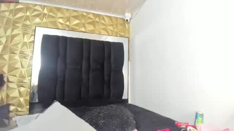 MAEE ANGELS online show from February 13, 1:29 am