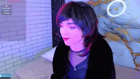 maevekuro online show from November 17, 3:31 am